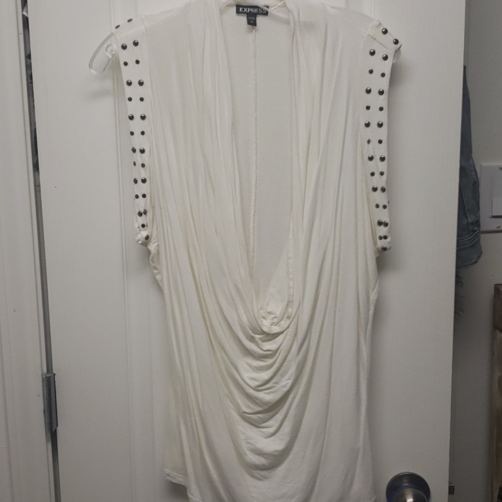 White top with silver detail